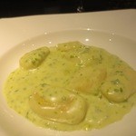 オルティージャ - 北あかりのニョッキ、ピスタチオのソース