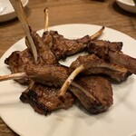 シノバズブルワリー ひつじあいす - ◎ラムチョップ　５本頼むと１本プレゼント　６６０円✖️５　３，３００円