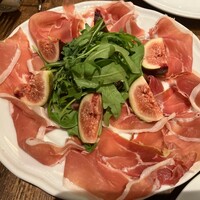 イゾラ スメラルダ - 