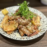 立ち呑み ソメアカ - メークインと塩辛のレモンバター炒め（推奨品）