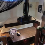 炭火焼肉彩火 - 堀ごたつ６～７名席。当店全て強力ダクトと空気清浄機で匂いは気になりません。