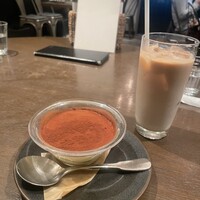 オービカ モッツァレラバー 梅田店 - 