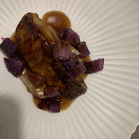 ビストロ アンヴェール - 紫芋とカブのフォアグラ