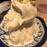 生ハムとワインのお店 piglet - ピスタチオアイス