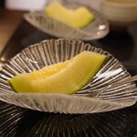 鷹匠鍋 あか羽 - 水菓子