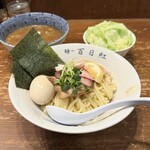 百日紅 - 特製煮干し辛つけ麺（麺半）＋キャベツ