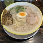 久留米 大砲ラーメン 天神今泉店 - 