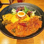 SPICY CURRY 魯珈 - 
