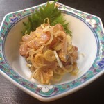 金陵本店 - チョッと変わり種「鯵なめろう」。ニンニク風味がお酒に合いますよ