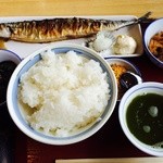 まつしろ食堂 - ご飯小とおかず580円