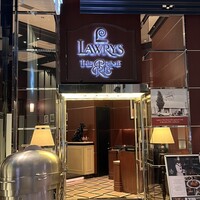 ロウリーズ・ザ・プライムリブ 大阪 - 