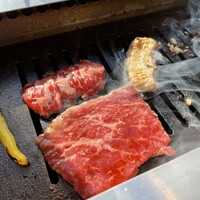 十勝ハーブ牛焼肉 MONMOM - 
