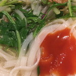 ハノイ・カフェ - ナンプラーとチリと両方味わいます