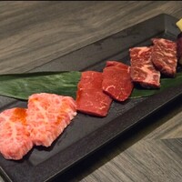 近江うし焼肉 にくTATSU 日本橋室町店 - 