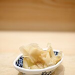 おかめ寿司 - ガリ