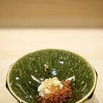 おかめ寿司 - 自家製いくら醤油漬け