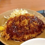 かつや - 料理写真:とん汁定食 ロースかつ(760円)