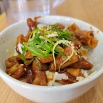 ハラミ丼と担々麺の店 - 