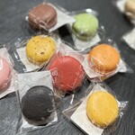 シャルロット - 