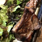 呑み喰い処 一久 - 【'24.11】スペアリブの塩麹漬け　750えん