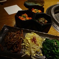 蕃 YORONIKU - 