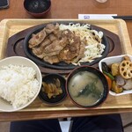 大戸屋ごはん処 - 料理写真: