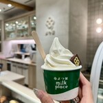 よつ葉ミルクプレイス - 