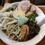 熊本らーめん 育元 滑川本店 - 