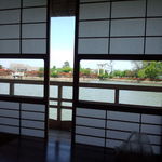 錦水亭 - 座敷から眺めた八条ヶ池