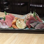 鮨 蒼井 - お刺身盛り合わせ（ハタ、マグロ中トロ、赤貝、つぶ貝、鰹、しめ鯖）