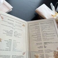 ザ タヴァン グリル＆ラウンジ - 