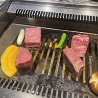 焼肉 宮中 - 