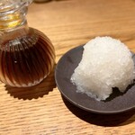 焼鳥 るい家 - 4. 大根おろし（出汁醤油）　※3. キャベツと酢橘の浅漬（撮り忘れ…）