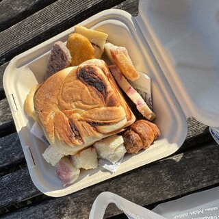 わがし屋さんのあんぱん 結喜_0