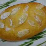 Bapuru Nishiote - 卡士達麵包