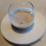 レストラン Chef's Theatre - 牛と鶏のコンソメスープ