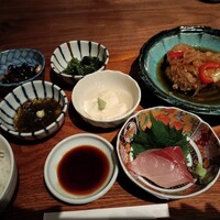 魚とおばんざい 泉士 - 