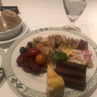 ロウリーズ・ザ・プライムリブ 恵比寿ガーデンプレイス店 - 