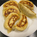 ネパール家庭料理 ホワイトヒマラヤ - コテモモ　￥550