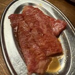 焼肉スタミナ苑 とりとん - 黒毛和牛カルビ¥1,100