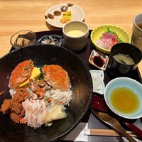 越前がに・旬のお料理 らでん - 