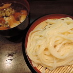 お食事・酒処　ききょう - 肉汁うどん650円