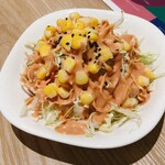 新大久保韓国横丁 チキン屋 - お通し