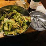 朱楽 - 朱楽サラダ✨ピリ辛韓国風で美味しい✩⋆*॰¨̮⋆｡˚✨