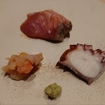 鮨 加 - ぶり、タコ、赤貝