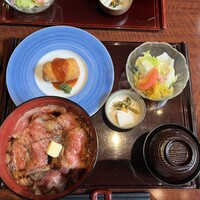 赤坂 津つ井 総本店 - 