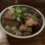 ばるぼら屋 - こういう店の牛スジ煮込み豆腐がハズす訳ない
