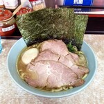 横濱ラーメン あさが家 - ラーメン950円麺硬め。海苔増し150円。