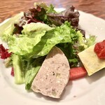 Vin Sereno - ごぼうとかぶの葉パテ、大根のピクルス、オムレツ