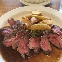 ウォルプタス 東京駅グランルーフ店 - ステーキランチ　1,518円（税込）